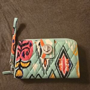 Vera Bradley Mint Quilted Wristlet Wallet